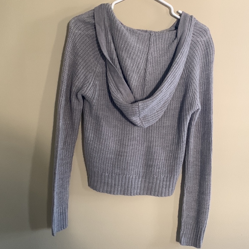 Rue21 Grey cropped sweater hoodie - Picture 3 of 4